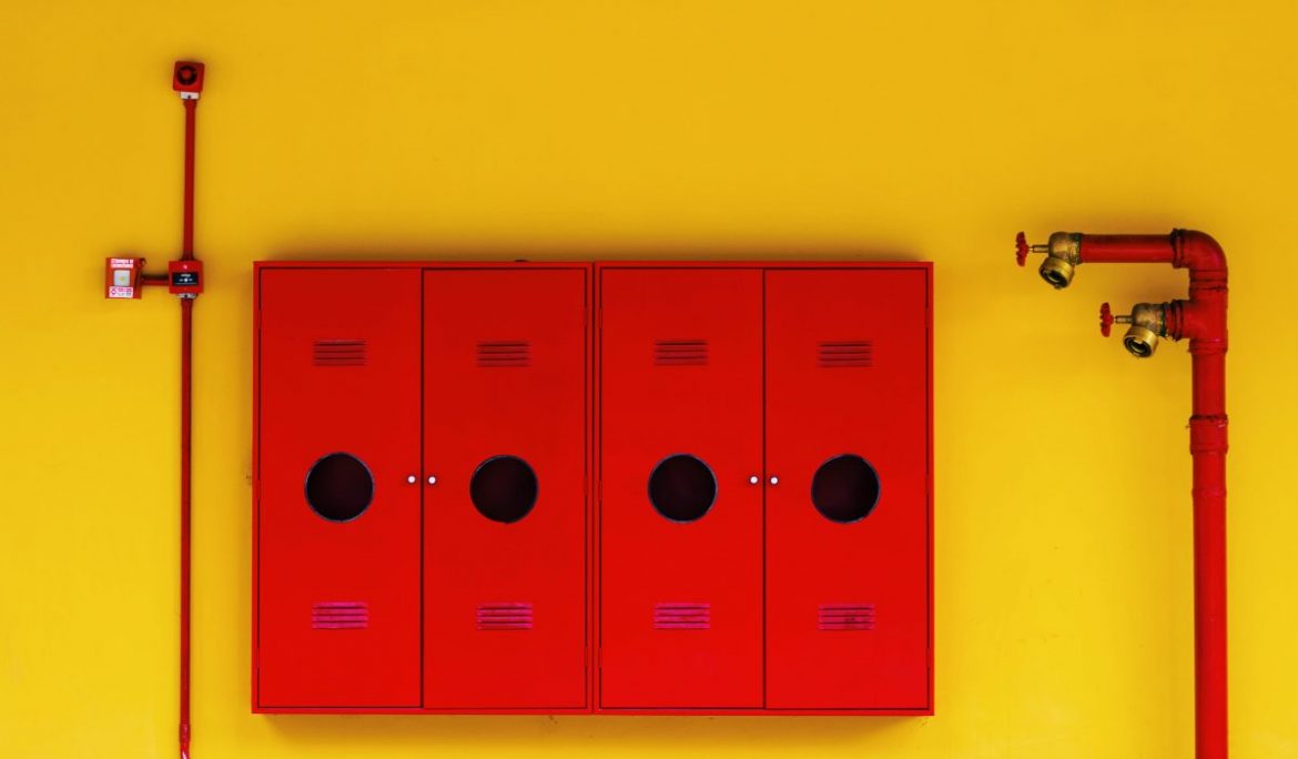 Трудовое законодательство и регулирование деятельности в сфере газоснабжения, пожарного надзора, охраны труда, санитарно-эпидемиологического благополучия