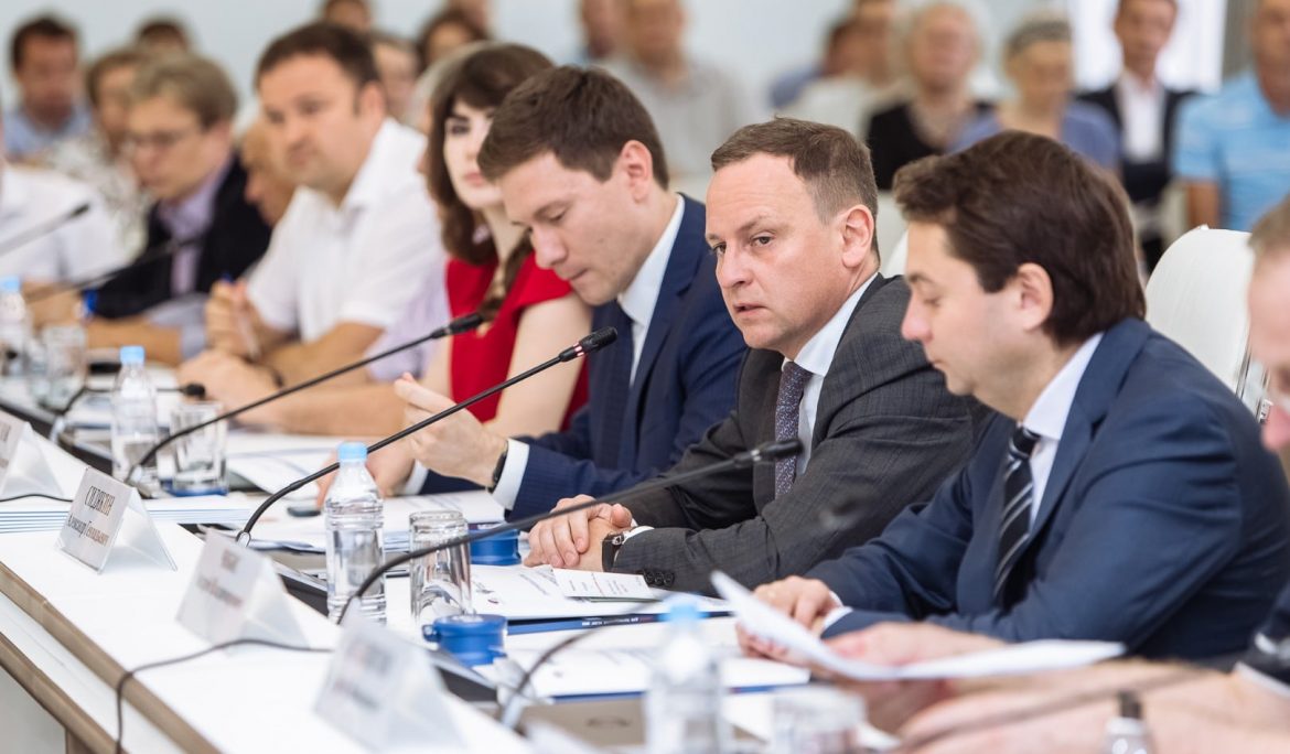 Остались в планах. Какие инициативы в ЖКХ действительно рассмотрели депутаты?